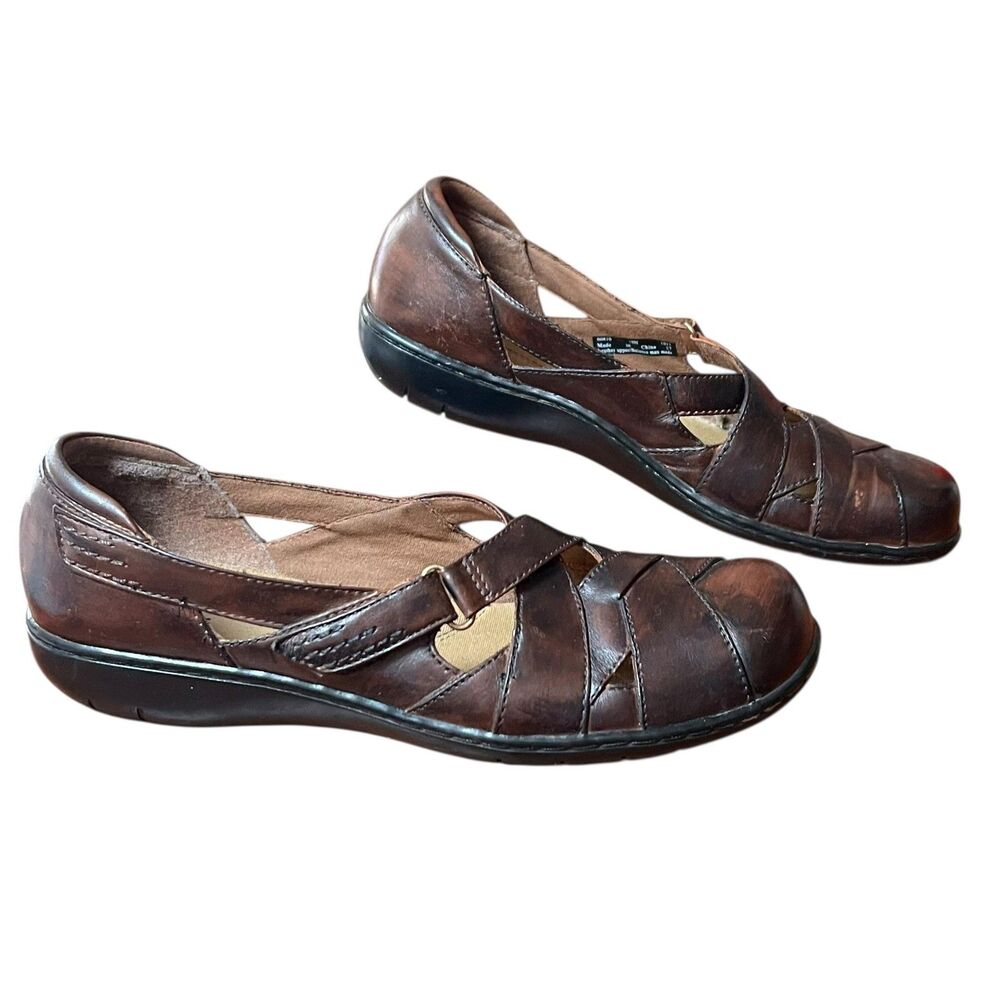 Clarks Shoes Womens Size 10N Brown Leather Mary Jane Flats Minimalist Comfort